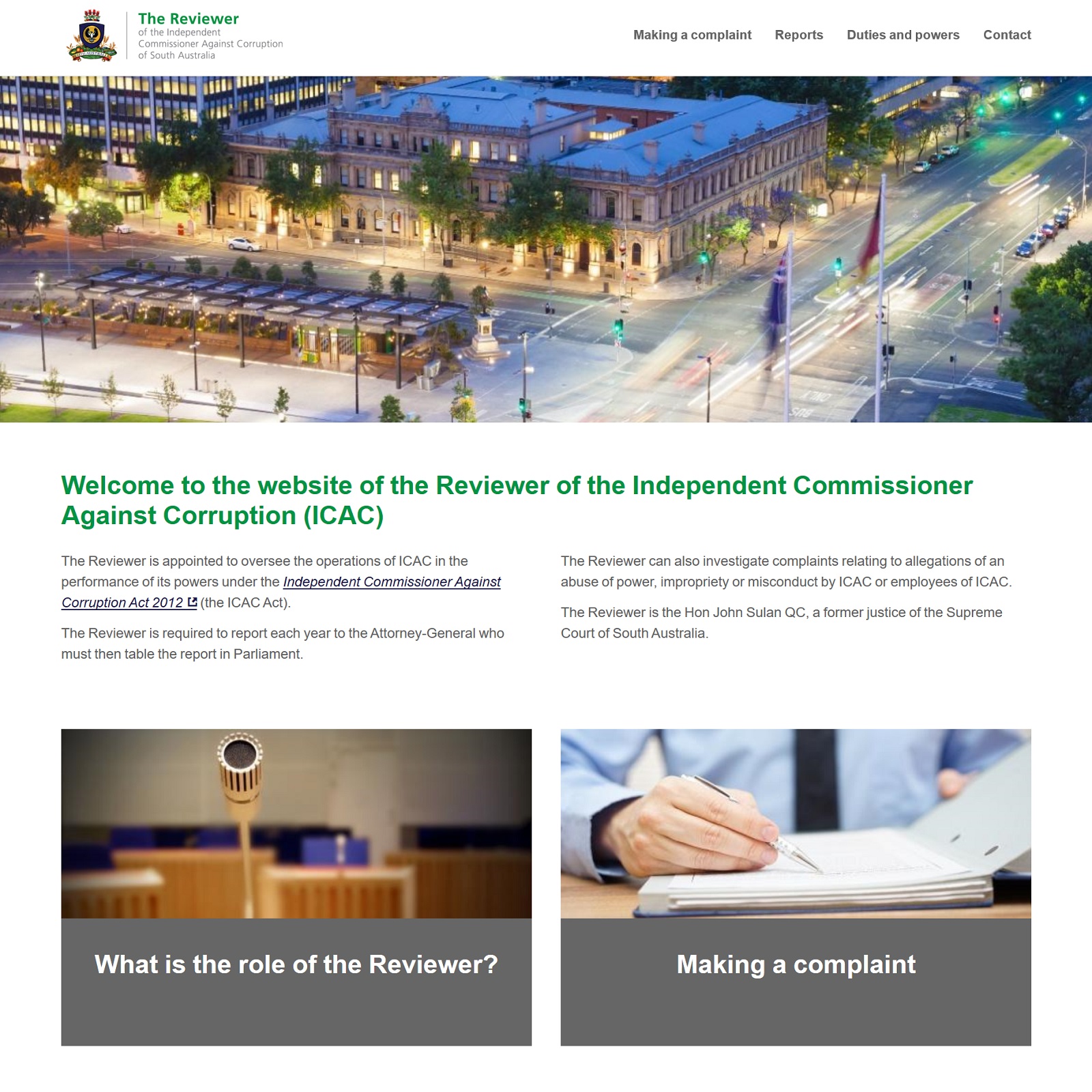 The Reviewer website screenshot